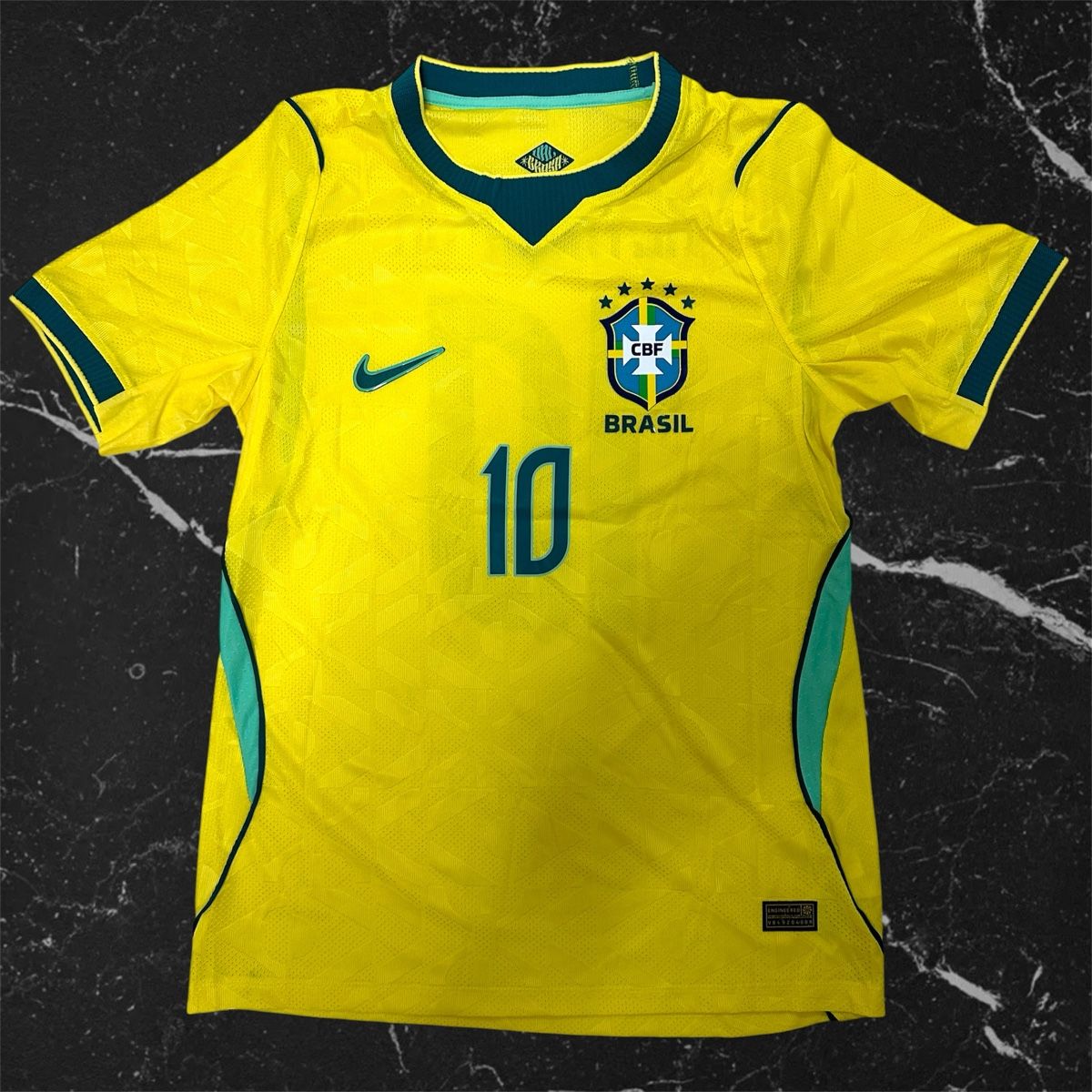 Nike Canottiere & Pantaloni: Brasilien Neymar Jr. Player Version Trikot Grösse L – Nuovo (secondo la descrizione) da Frenkendorf venduto da a_1999