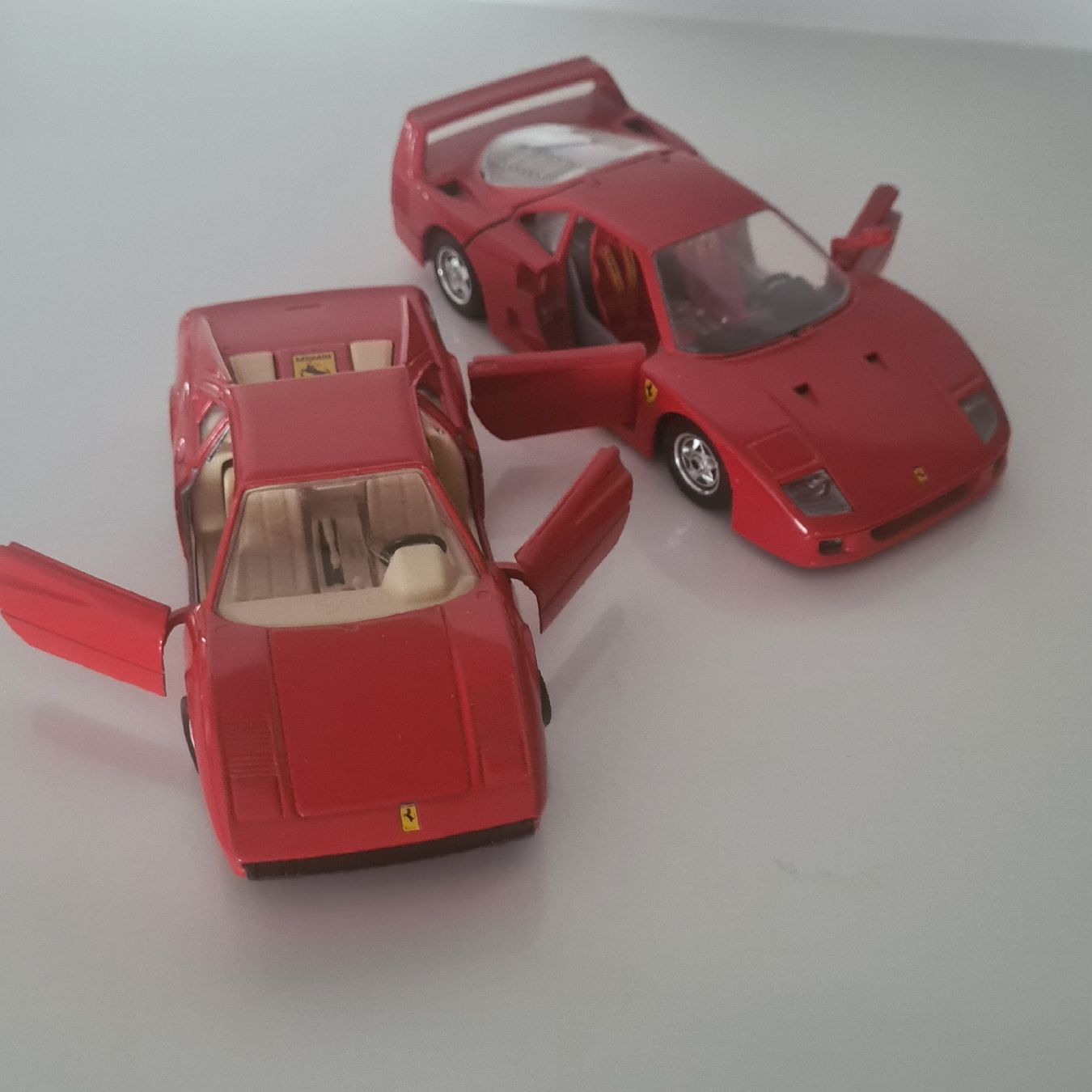Bburago Modellini d'auto: 2 Burago Ferrari Modell 1/24 – Usato da Steinen venduto da turbogeiss99