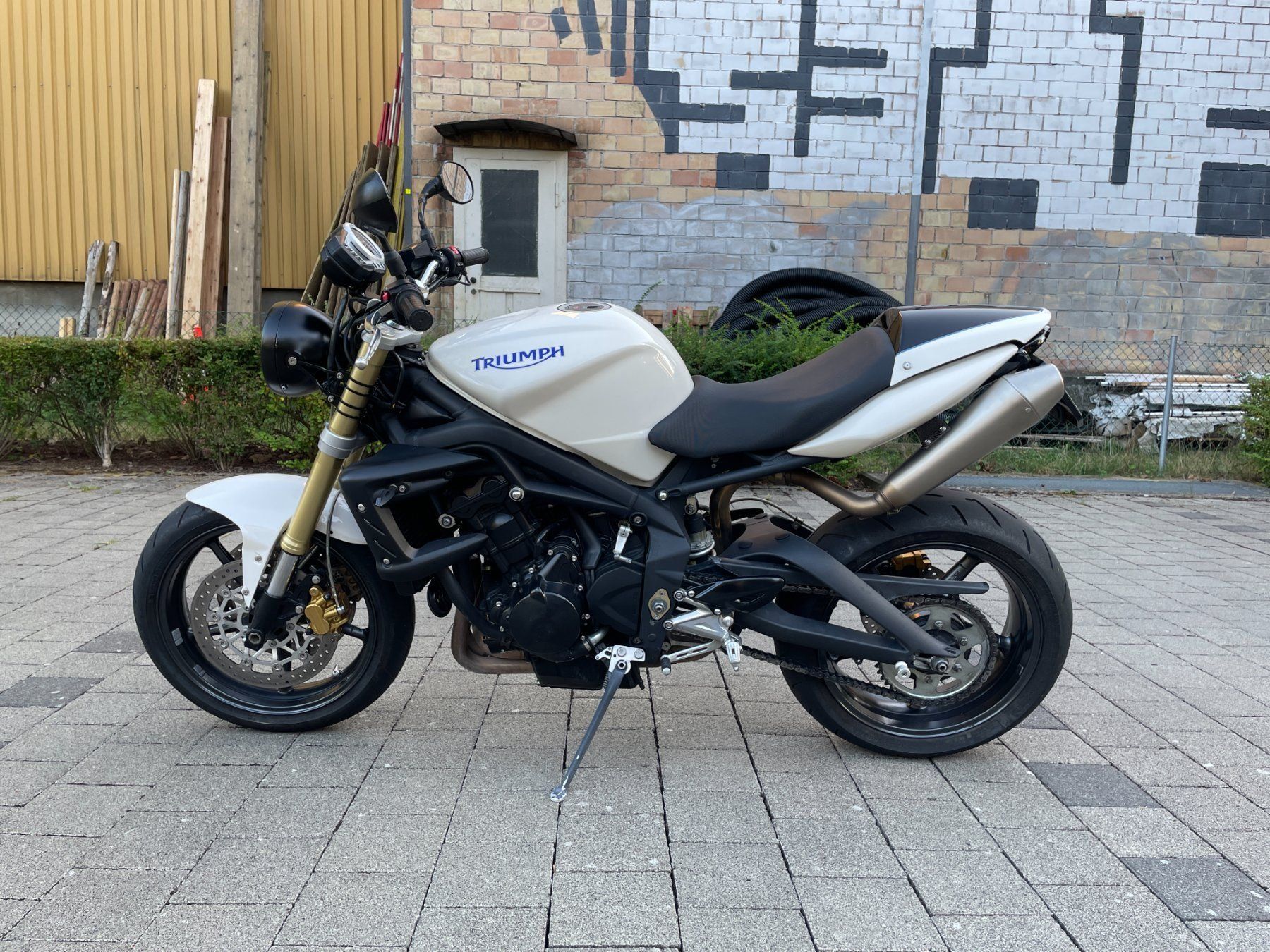 LeoVince GP Style Auspuff Triumph Street Triple 675 (Gebraucht) in
