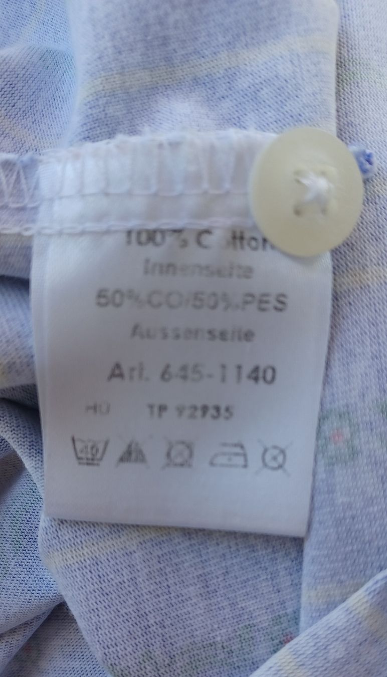 Camicie: Jenni kurzarm Hemd, eher körperbetont. Fast neu – Usato da Bern venduto da Iidaleena 3
