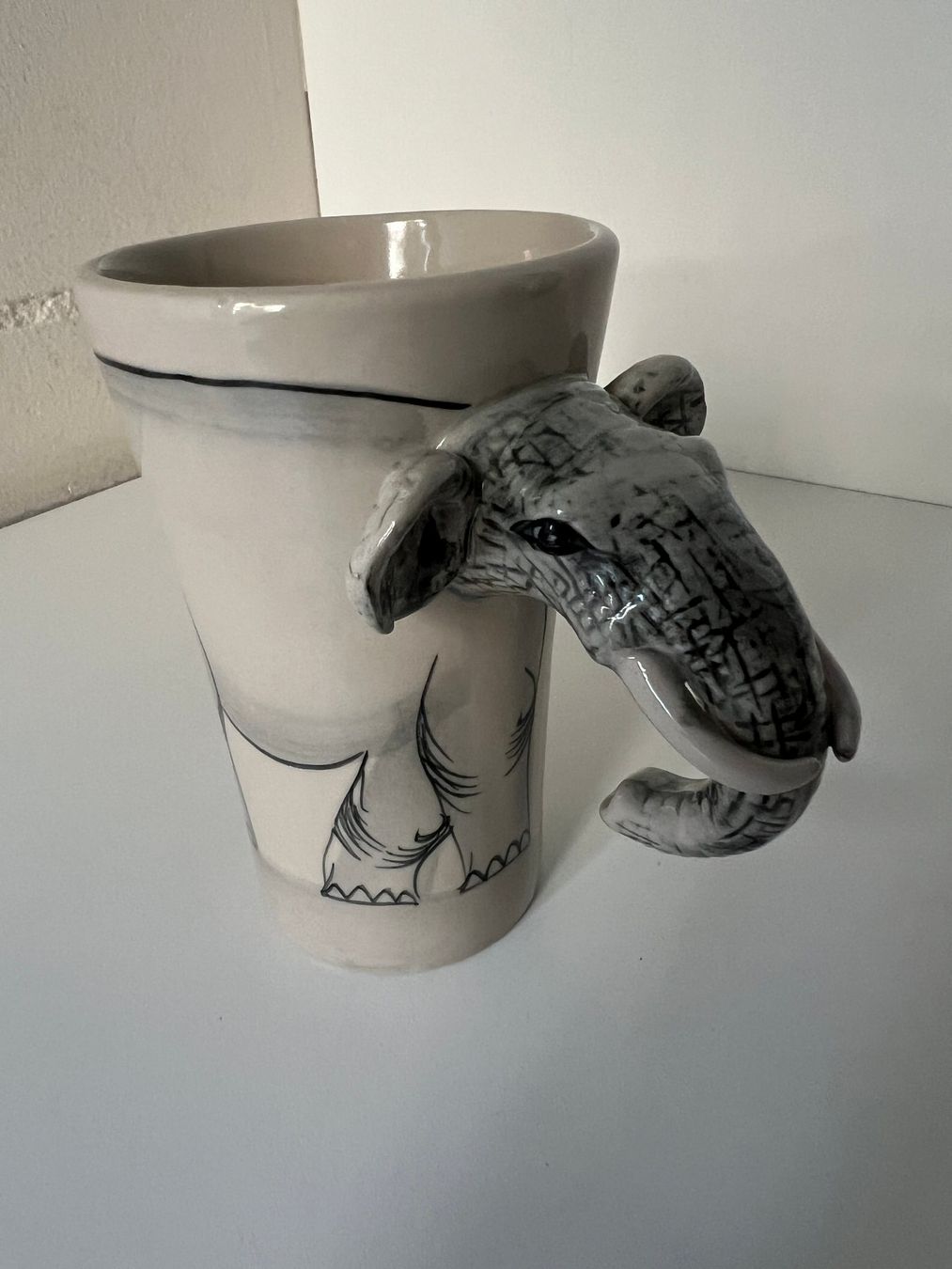 Tazze: Trinktasse Elefant – Usato da Frümsen venduto da amadiss