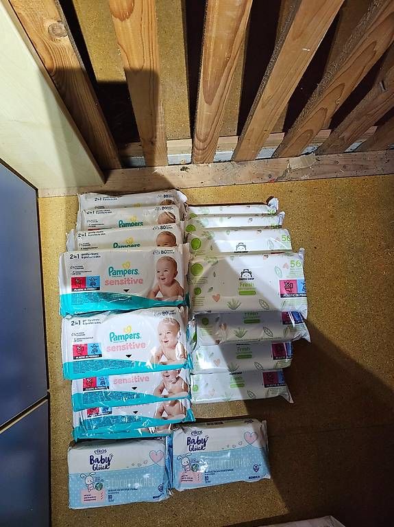 Huggies Secchi per pannolini & Pannolini: Mega 3 Monats Windelpaket Grösse 6 mit Feuttücher 50% Rabatt – Nuovo e nell'imballaggio originale da Frauenfeld venduto da Neoncube 2