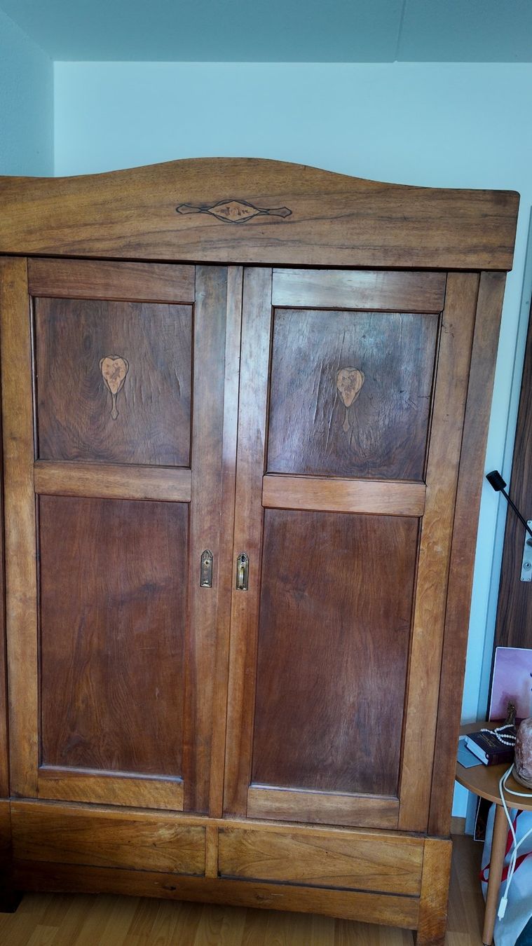 Schränke: Jugendstil Schrank und Komode – Gebraucht aus Wila von Maxli00
