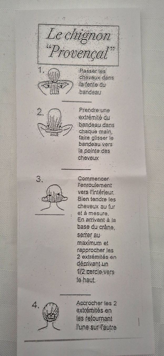 Accessori per capelli: 4 ACCESSOIRES POUR CHIGNON – Usato da vufflens la ville venduto da Veuveclicquot 3