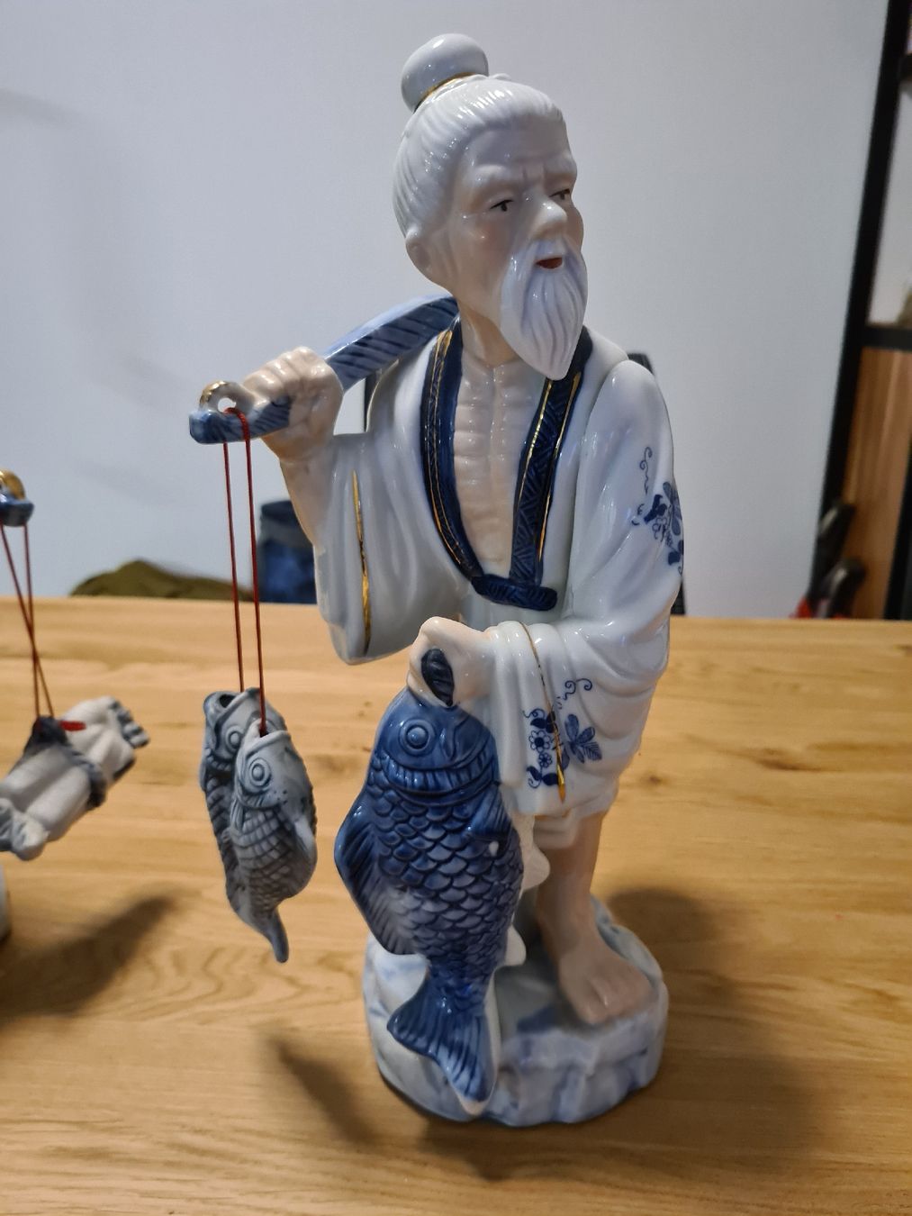 Figuren: Chinesische Porzelanfigur – Gebraucht aus Waldkirch von Hypertenuse 1