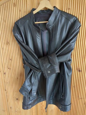 Lederjacke im Biker- / Racer-Stil Grösse L