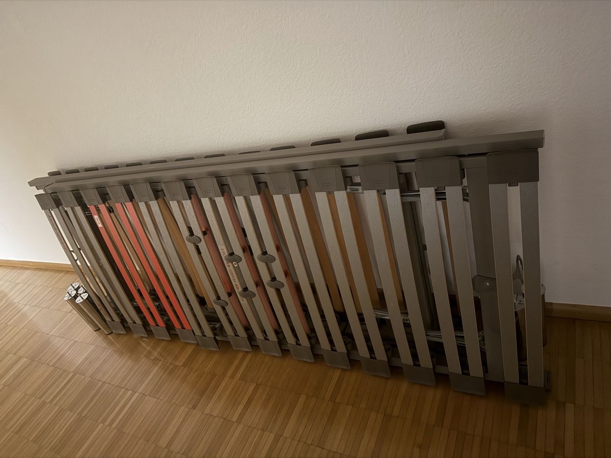 Letti: BETT (ohne Matrazze) – Difettoso da Dübendorf venduto da ame_m57w 1