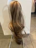 Neu Kunsthaar mit Kralle 50 cm blond Synthetisch