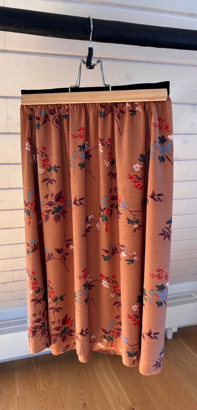 Bellerose Gonne: Bellerose floral skirt | size 0 – Nuovo (secondo la descrizione) da Kilchberg ZH venduto da ben_pc68 3