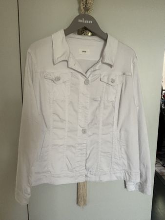 Brax Jeansjacke weiss, Grösse 44, Frühling/Sommer top!