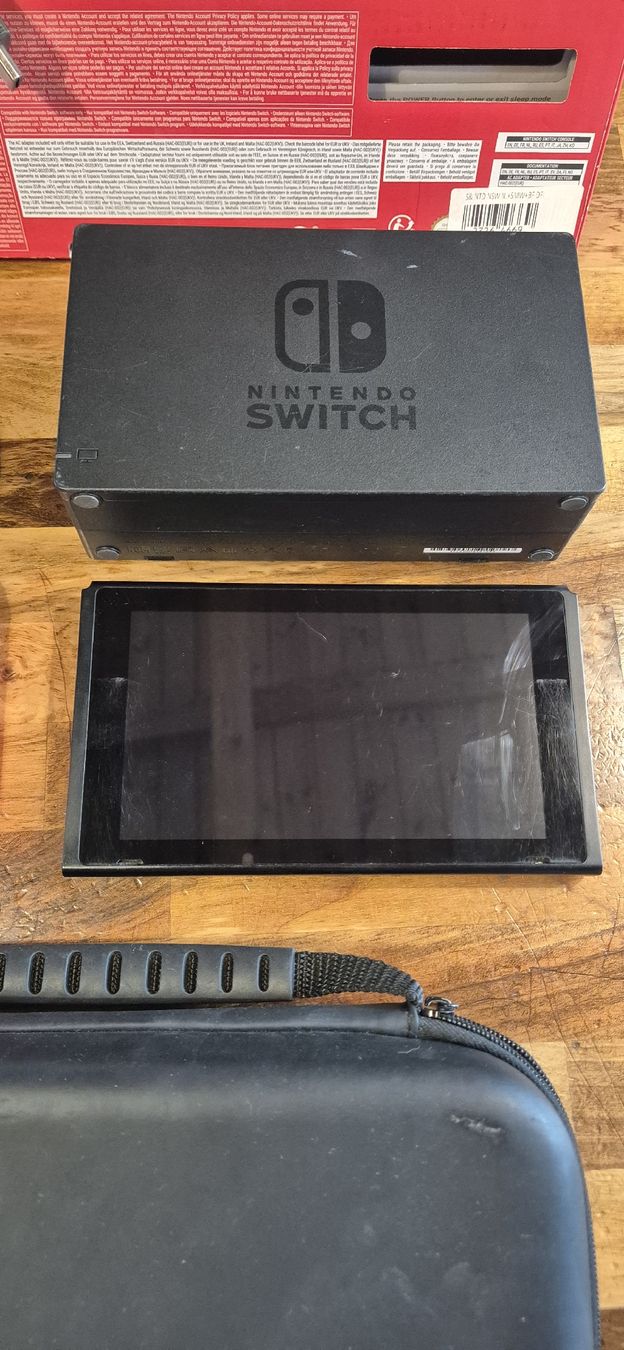 Nintendo Console: Nintendo Switch  – Usato da Wuppenau venduto da Suenneli10 2