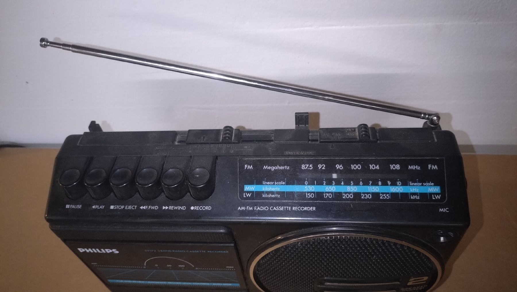 Philips Radios: Radio cassette Philips D7172  – Gebraucht aus Farvagny-le-Grand von LaCaverne 3