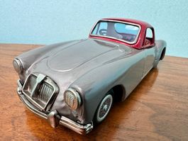 MG-A 1600  ,  Fa. Bandai Made in Japan