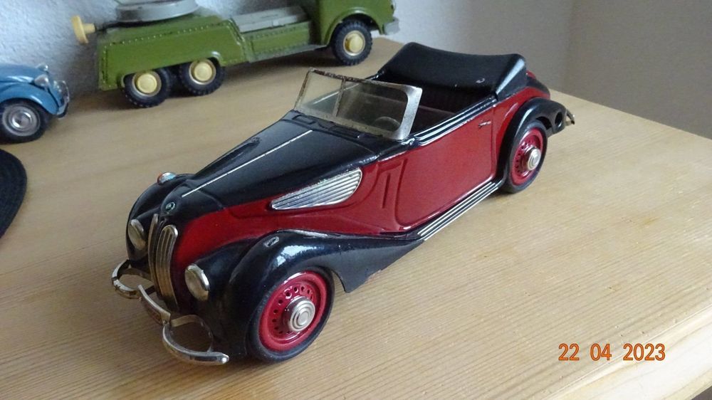 2 VOITURES EN Tole Moteur Mecanique A Clef EUR 29,00 - FR