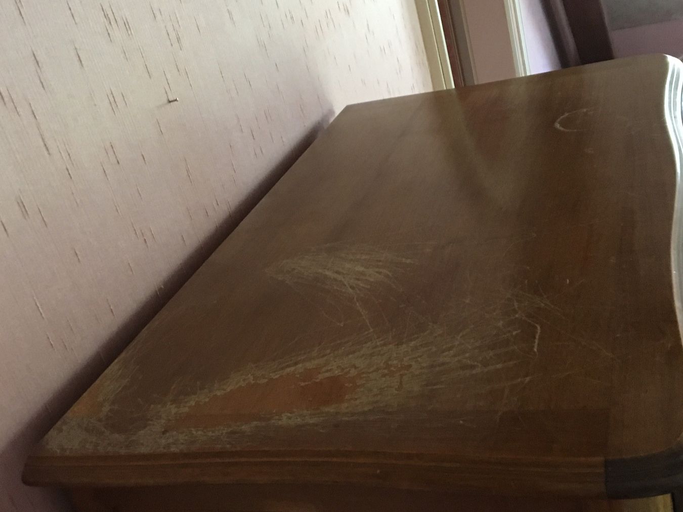 Commodes: Commode haute élégante – D'occasion à Vufflens-le-Château par vcourvoisier 2