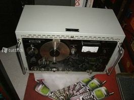 aus Geschäftsauflösung    Messgerät FM AM Signal Generator