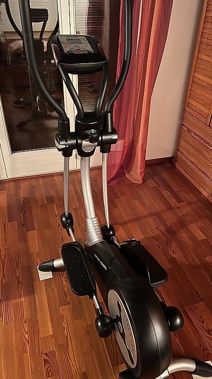Vélos d'appartement: Ellittica – D'occasion à Cadempino par raf_vb6d