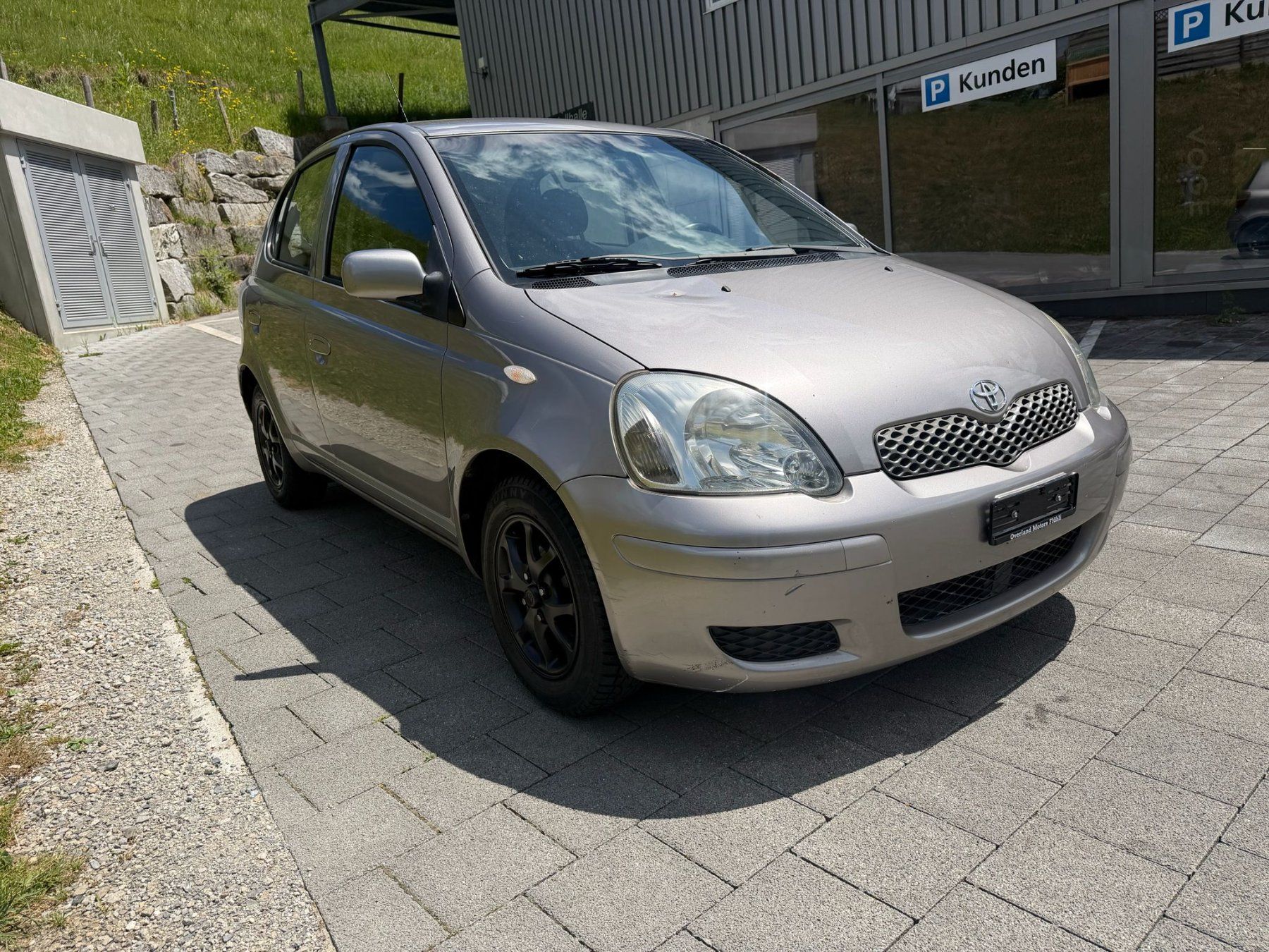 Toyota Automobili: Toyota Yaris 1.4 D-4D – Usato da Flühli LU venduto da Overland_Motors 5