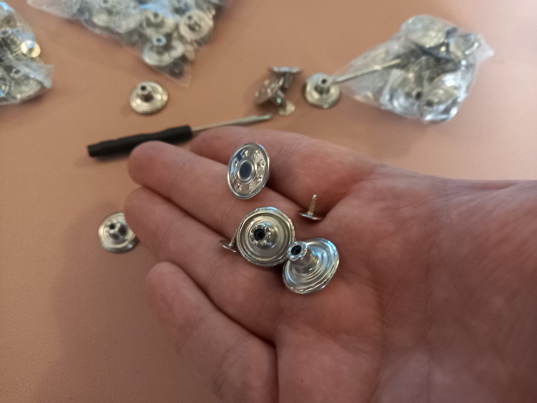Knöpfe: 50x Nietenknöpfe aus Metall für Jeans - Bouton Rivet – Neu und originalverpackt aus Bussigny von NATURALO 2