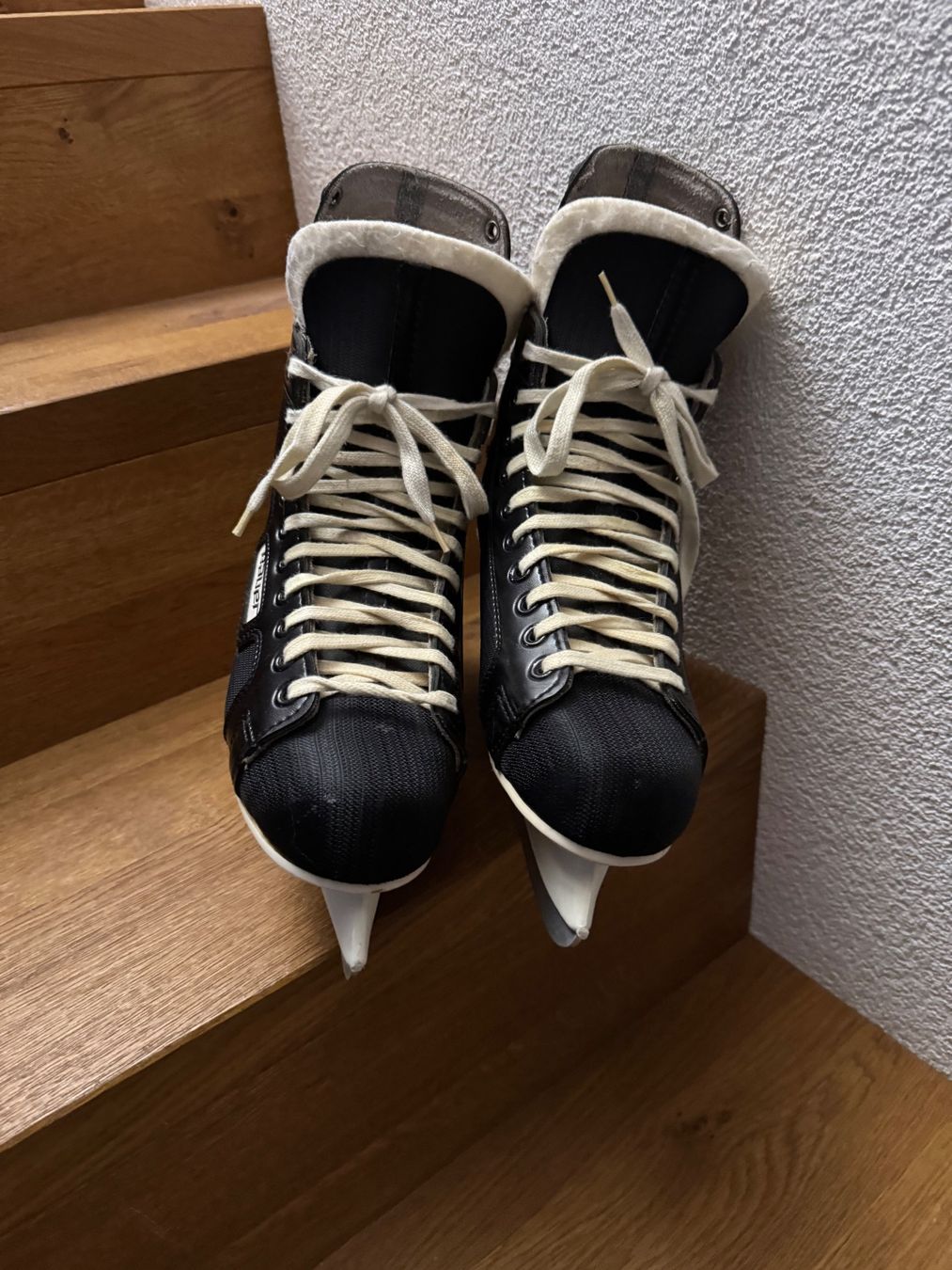 Bauer Schlittschuhe: Bauer Schlittschuhe in Grösse 44 – Gebraucht aus Herzogenbuchsee von zukerka 1