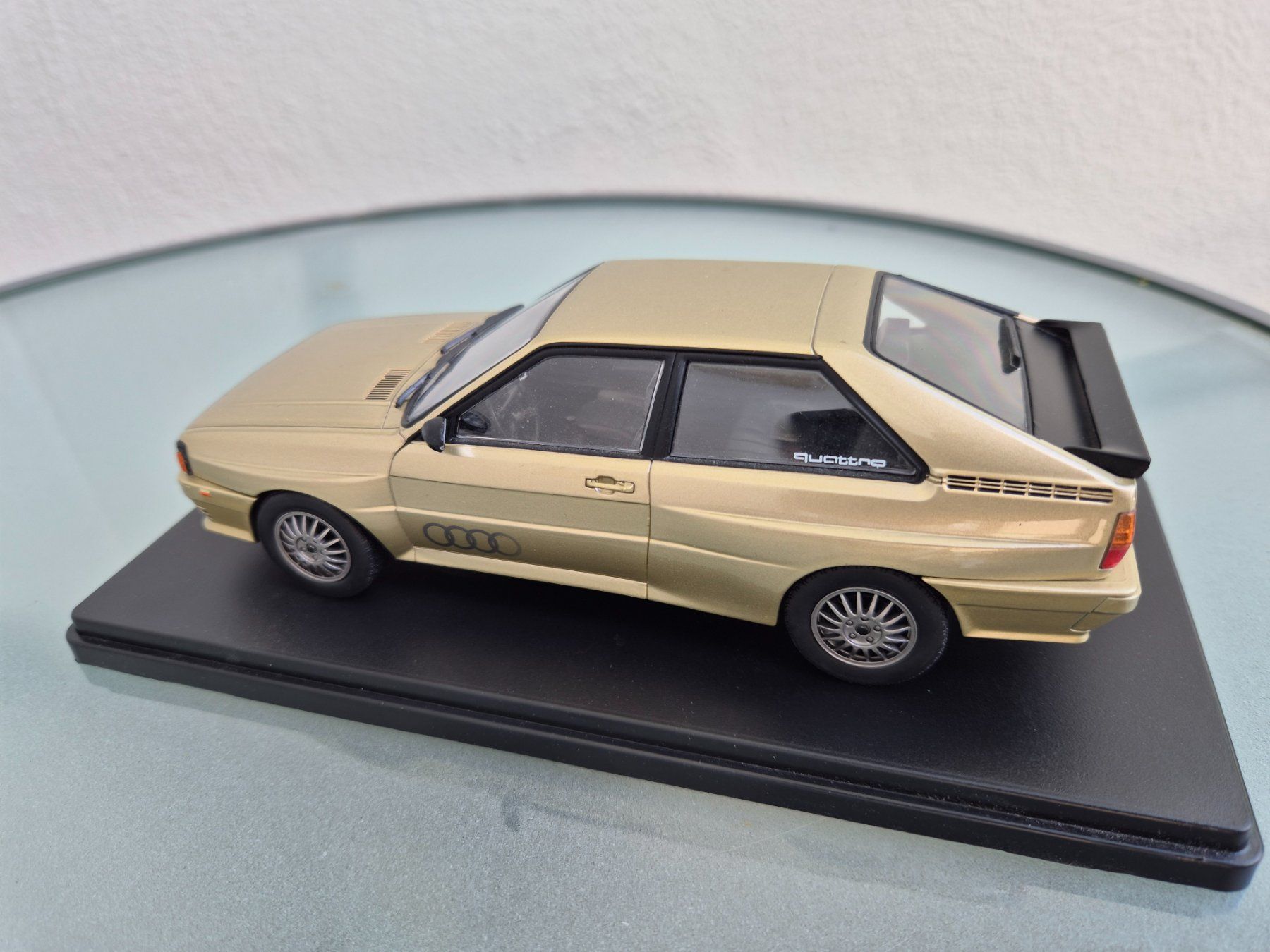 Audi Modellini d'auto: Audi Quattro. 1:24. – Usato da Oberbuchsiten venduto da laffite54 6