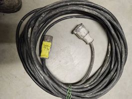 Langes Elektrokabel (30 Meter)