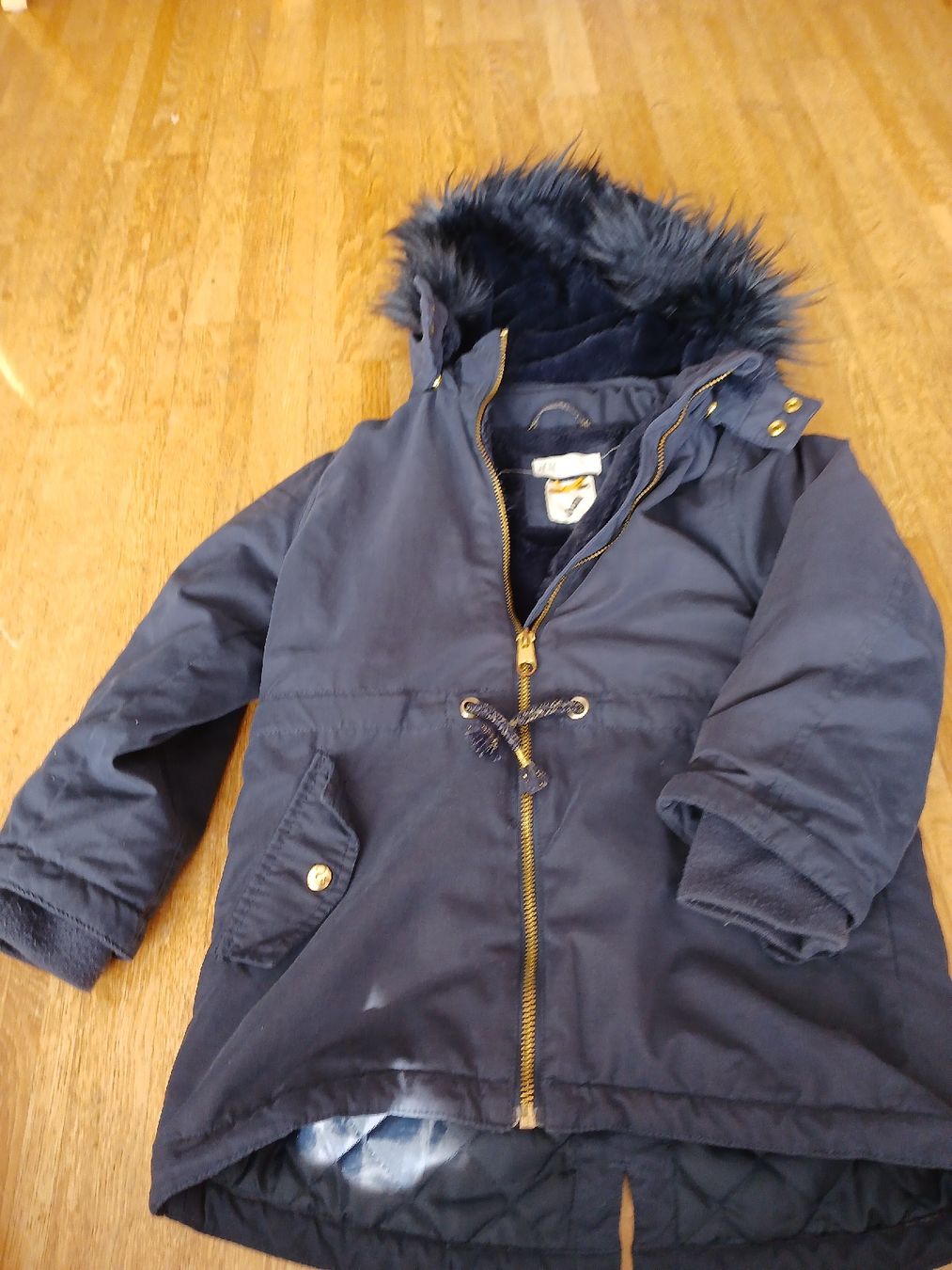 H&M Giacche & Cappotti: Winterjacke H+M 110/116 – Usato da Münchwilen TG venduto da miwirz