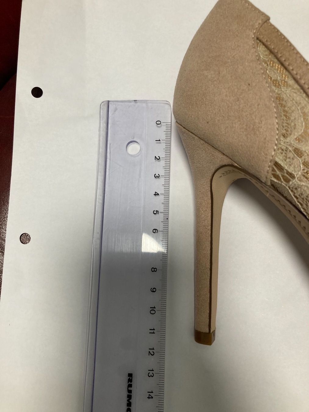 Scarpe da donna: Schöne Pumps in nude mit Spitzendetails – Nuovo (secondo la descrizione) da Uster venduto da Kalici1 8