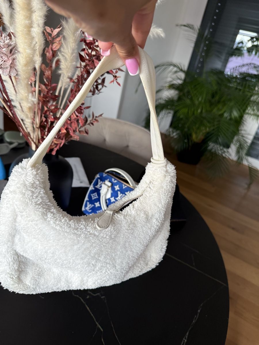Prada Taschen für Damen: Prada Tasche – Neu (gemäss Beschreibung) aus Mellingen von eli_7hdx 2