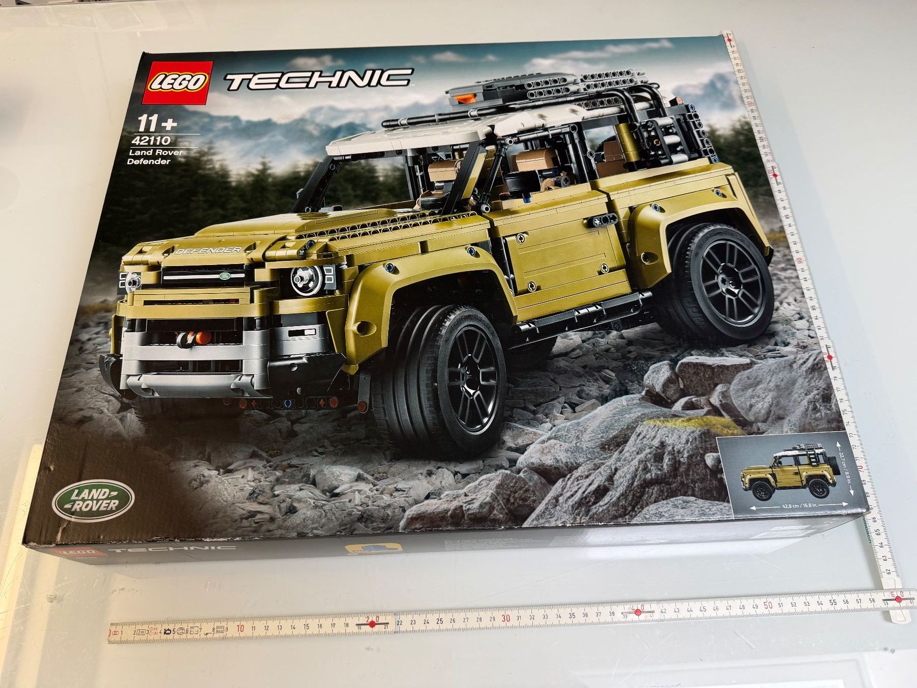 Lego Baukästen: Lego Technic 42110 LandRover – Neu und originalverpackt aus Wettingen von jo_walters
