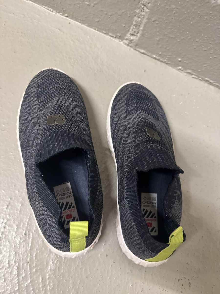 Elefanten Chaussures garçon: Kinder Hausschuhe Grösse 32 – D'occasion à Zürich par zd_1965 3
