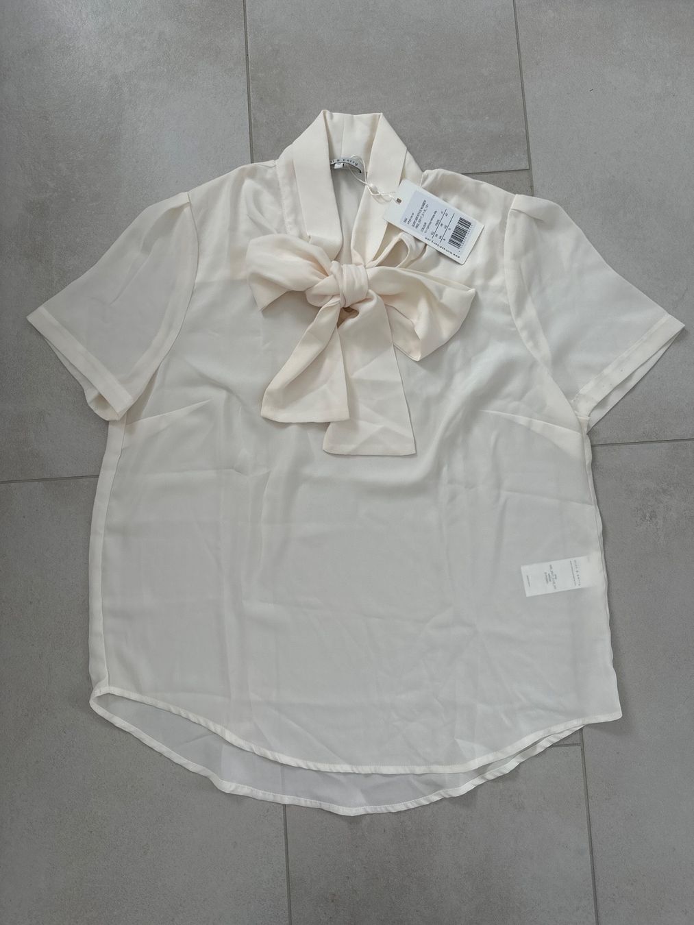 Camicette: Damen Bluse kurzarm weiss / beige – Usato da Zug venduto da Hehe