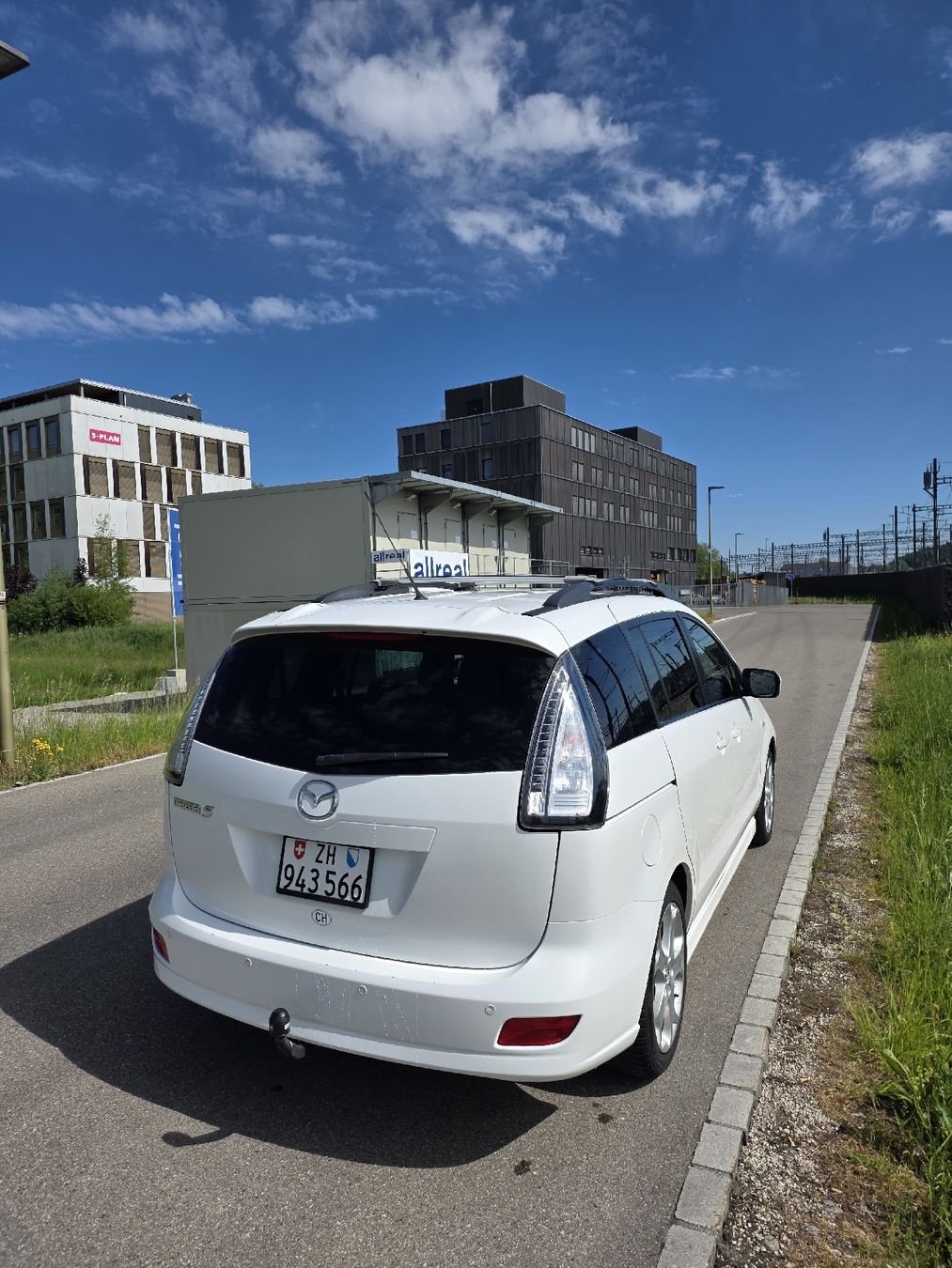 Mazda Automobili: Mazda 5 2.0d 7 Plätze Familienauto - Frisch Service – Usato da Winterthur venduto da Adilkalayci 3