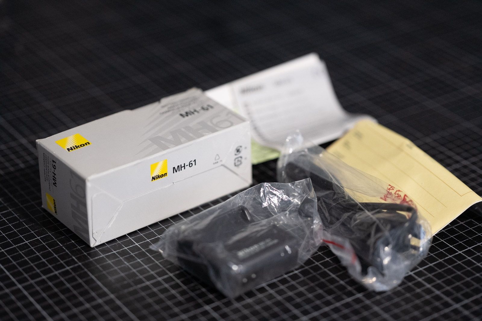 Nikon Caricatori & Batterie: Nikon MH-61 – Nuovo (secondo la descrizione) da Naters venduto da alexx05 1