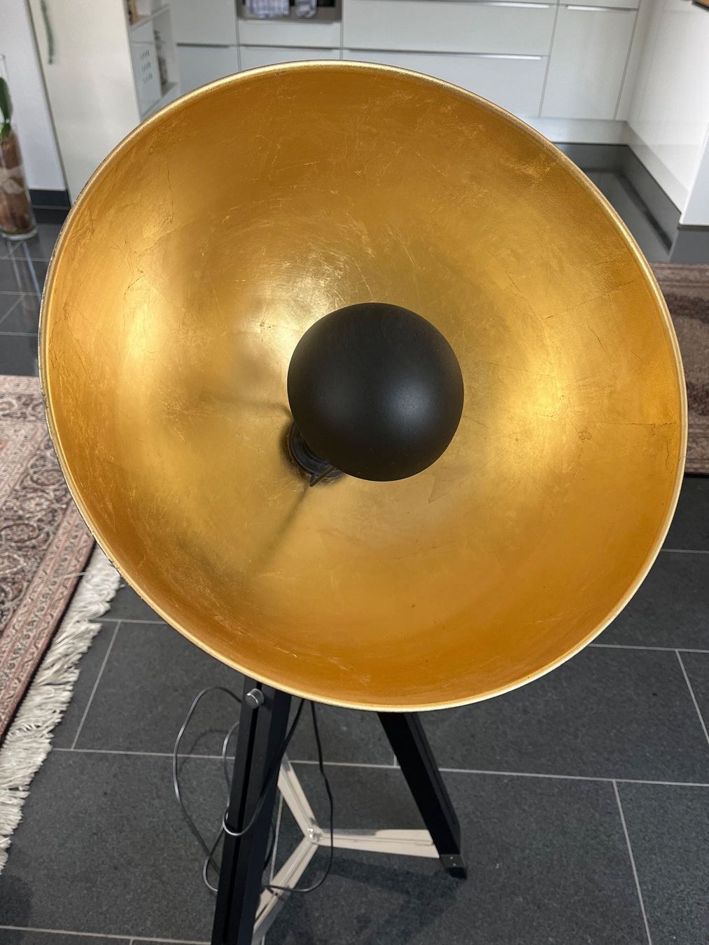 Lampen: Stehlampe Gold / Schwarz – Gebraucht aus Moosleerau von MiBan 4