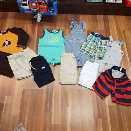 Kurze Hosen  und  1 Trainer gr 86 k17