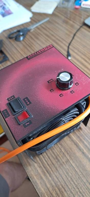 Radiatori: Mini-Heizlüfter Ecomat 2000 – Usato da Effretikon venduto da Baumpe01 4