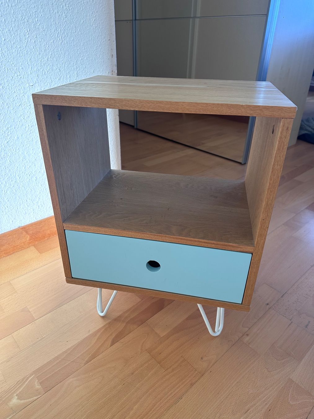 Nachttische: Tables de chevet (lot) – Gebraucht aus anieres von valq8 2