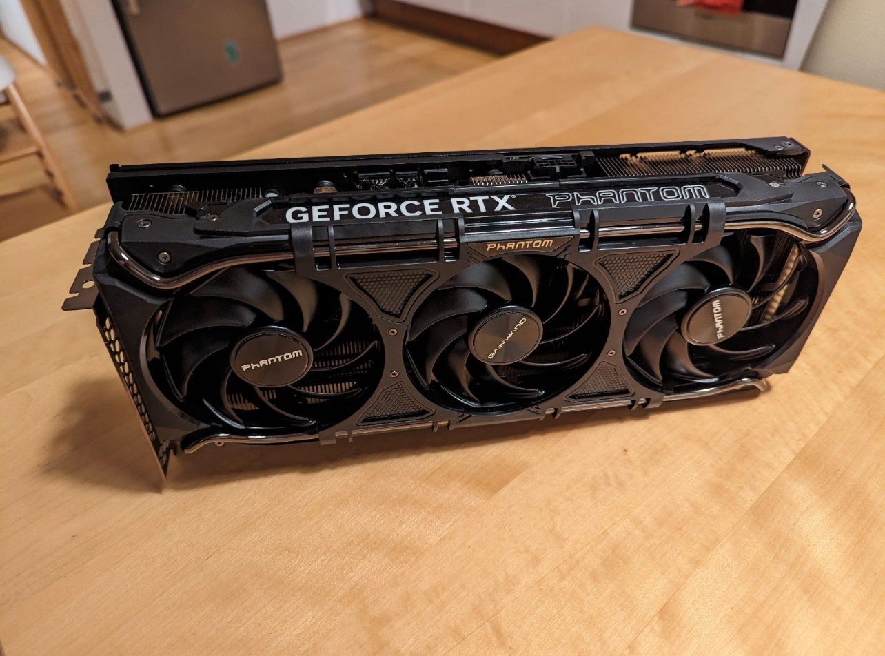 Gainward Grafikkarten: Grafikkarte GPU RTX 4090 Gainward Phantom – Gebraucht aus Leuggern von  1