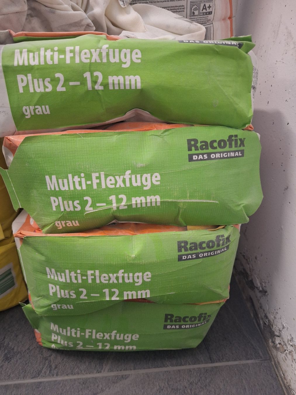 Materiale di riempimento: Fliesenkleber +Fuge grau – Nuovo e nell'imballaggio originale da Hunzenschwil venduto da ant_z2nw 3