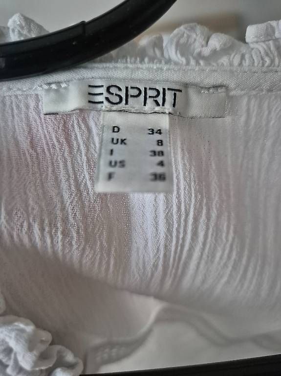Chemisiers: Bluse Esprit weiss Gr. 34 – D'occasion à Sattel par nic_6hgr 2