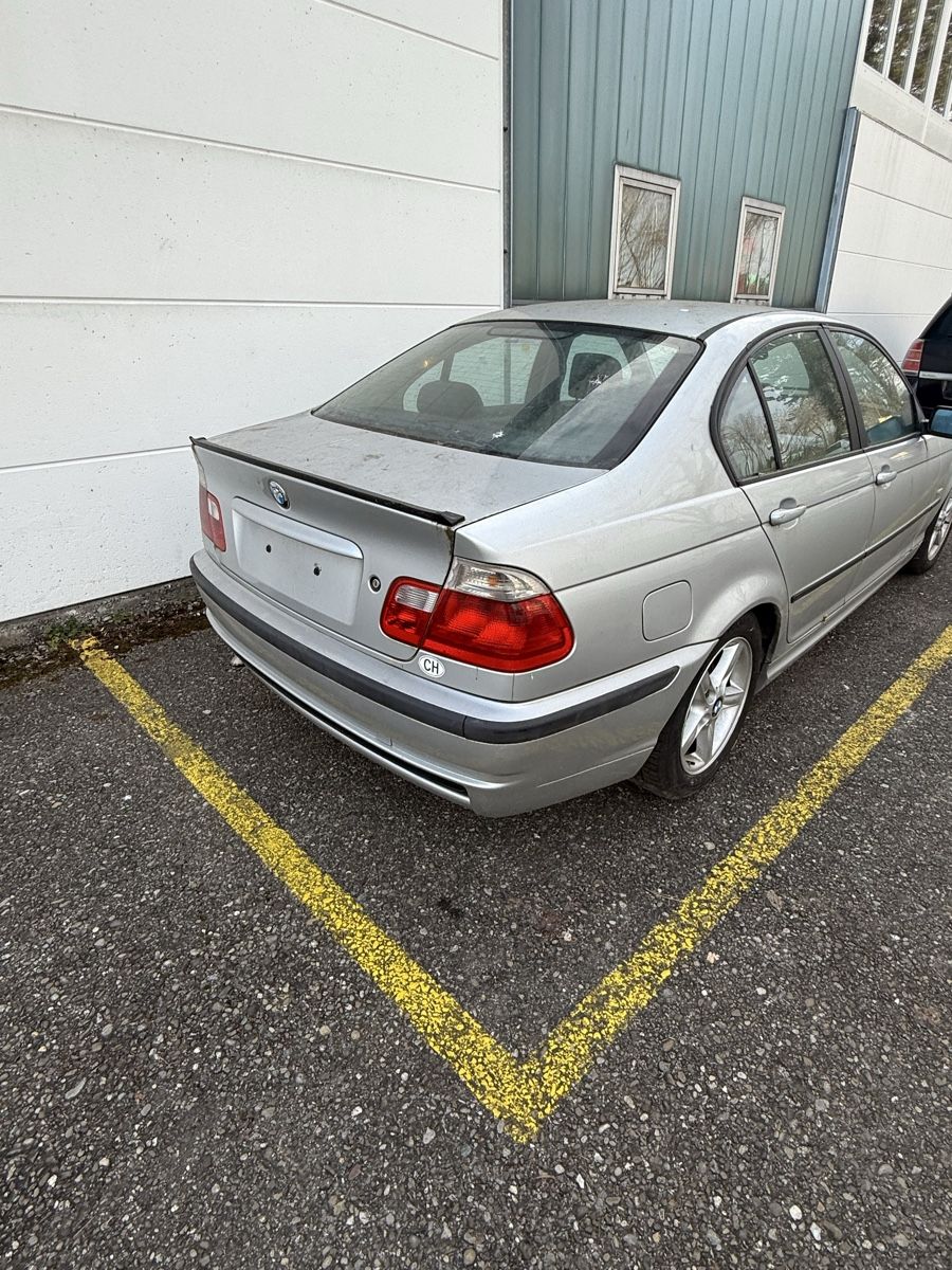 BMW Autos: Bmw 320d e46 jg.2001 – Defekt aus Urdorf von Evo71 2