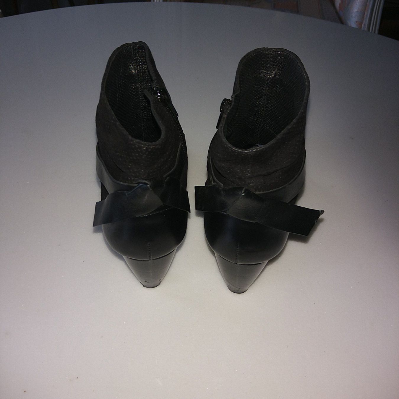 Paul Green Scarpe da donna: Schwarze offene Stiefelette PAUL GREEN Gr. 40 – Nuovo (secondo la descrizione) da Degersheim venduto da 191maschina46 1
