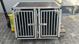Hundebox mit 2 Türen, herausnehmbare Zwischenwand, gebraucht
