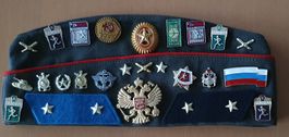 Russischer Militär Hut Kappe mit Abzeichen