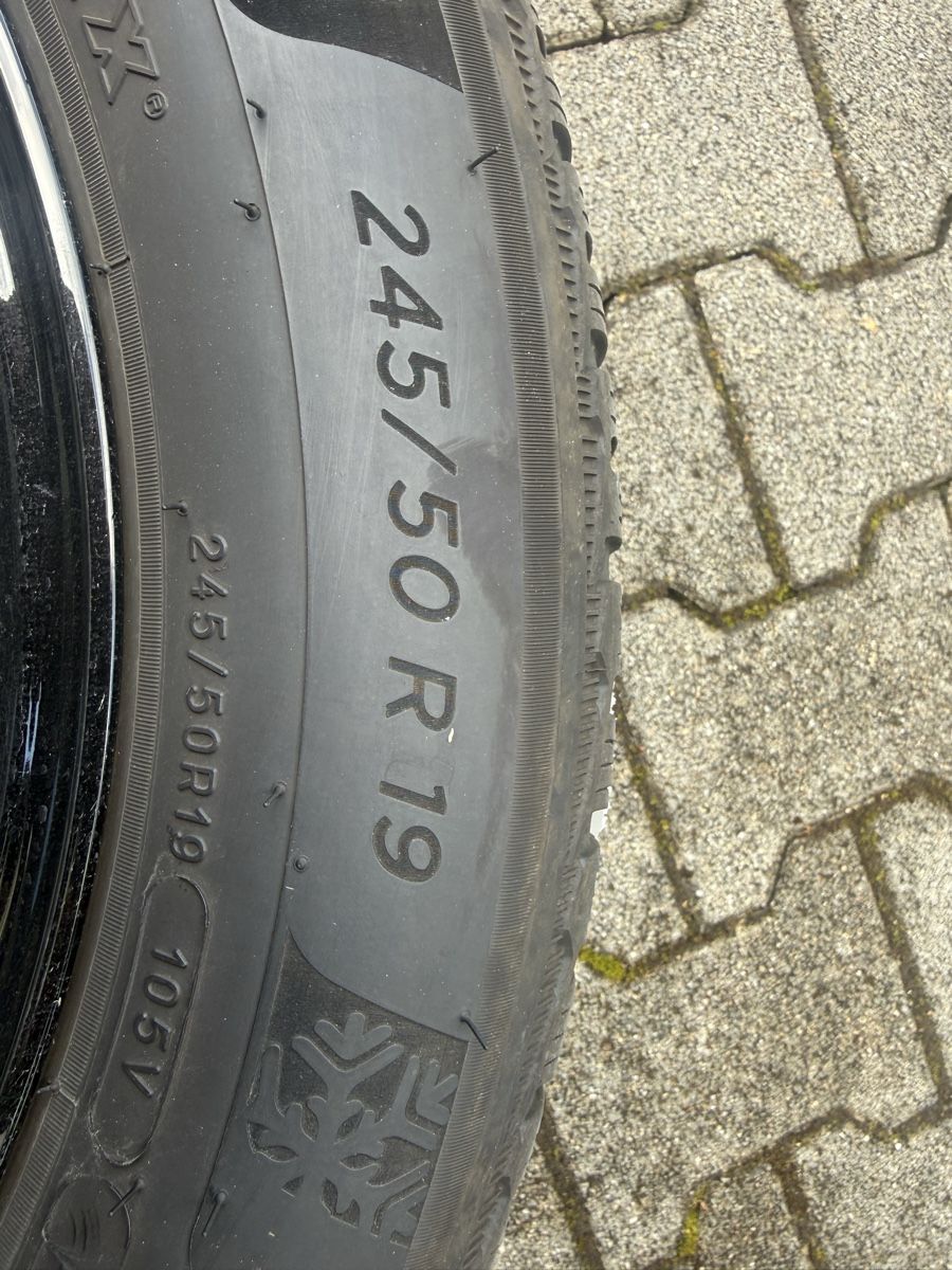Pneumatici & Ruote complete: Winterrad BMW iX3  – Usato da Schlieren venduto da lacosta007 3