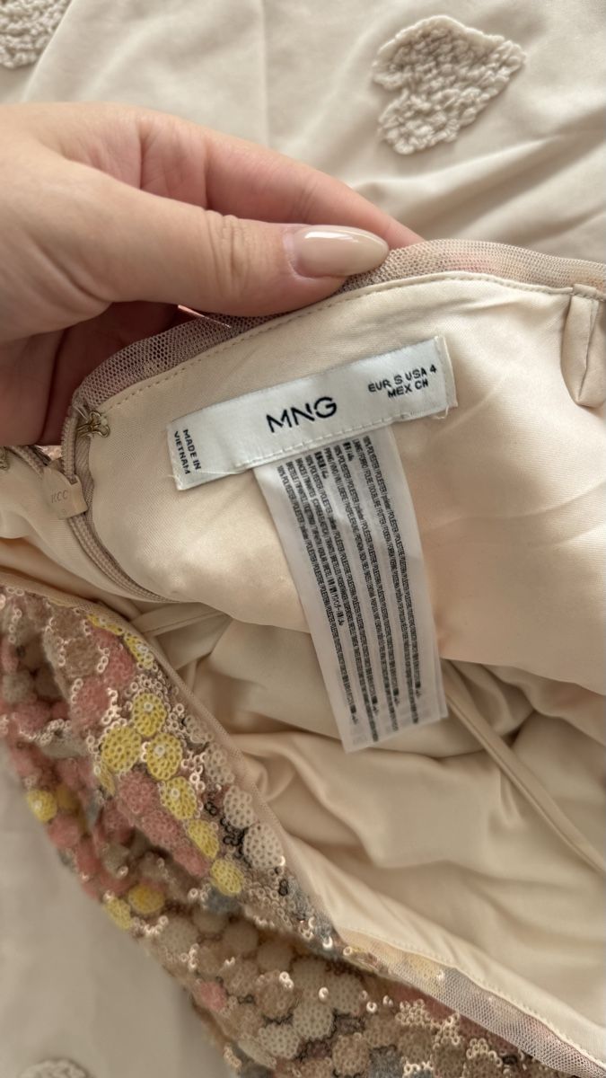 Mango Vestiti: Robe courte MNG à sequins multicolores taille S – Nuovo (secondo la descrizione) da Biel/Bienne venduto da diana.diana 2