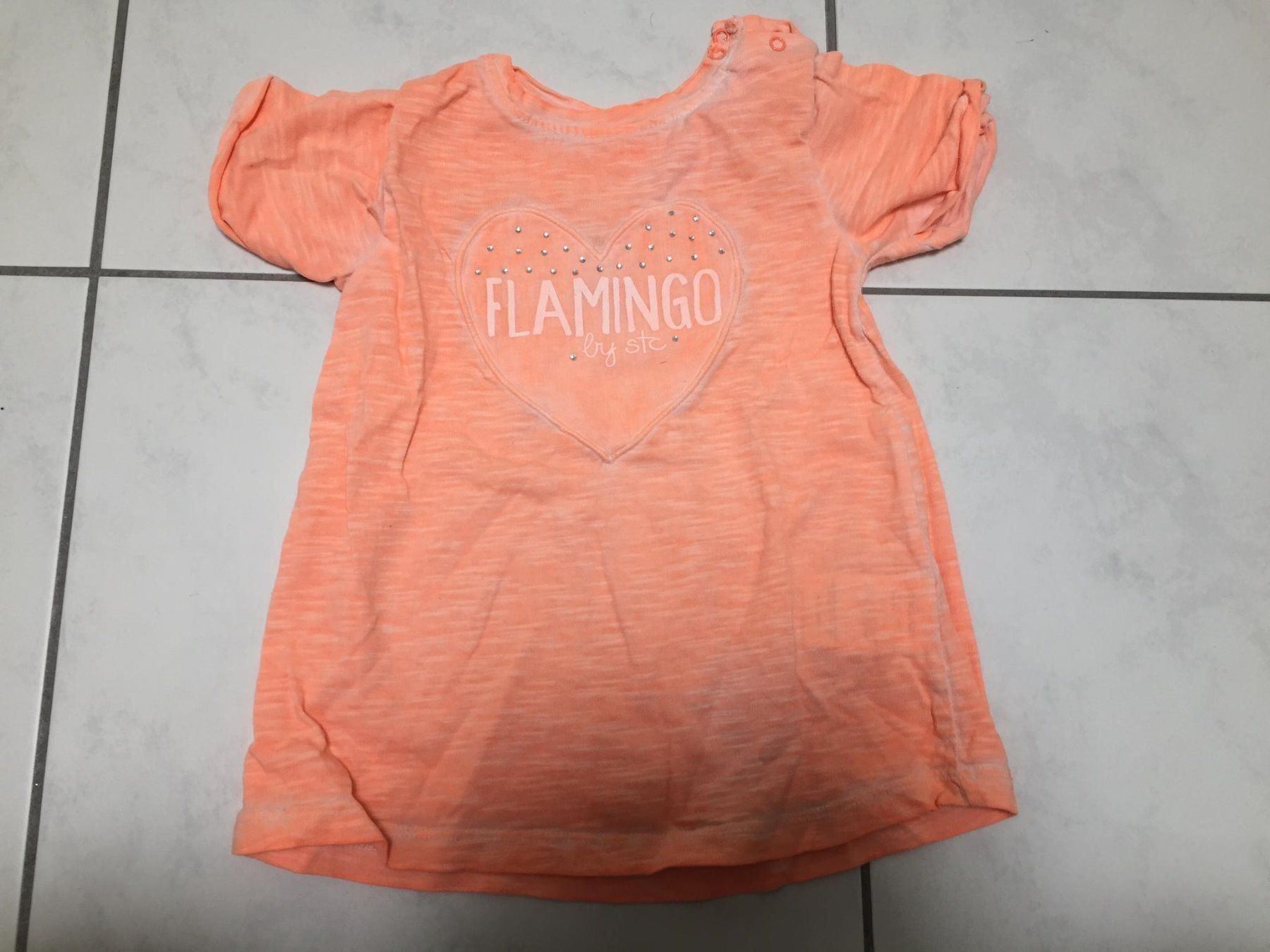 Camicette, T-shirt & Top: T-Shirt lachsfarben – Usato da Muttenz venduto da Juvenile33