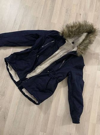 H&M Kapuzenjacke Blau Mit Fell Gr. 42/40Winterjacke Parka 