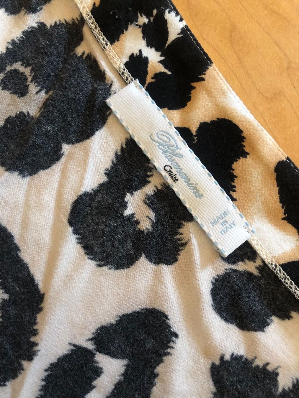 Top: Blumarine Top – Usato da Schwerzenbach venduto da cygnuss 9